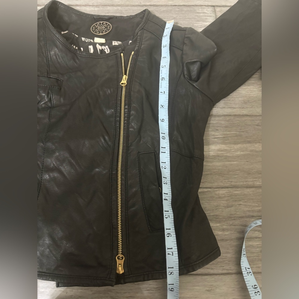 Anthropologie Idra Black Leather Moto Jacket Gold Zip Cropped Biker Edgy Chic - Picture 12 of 14